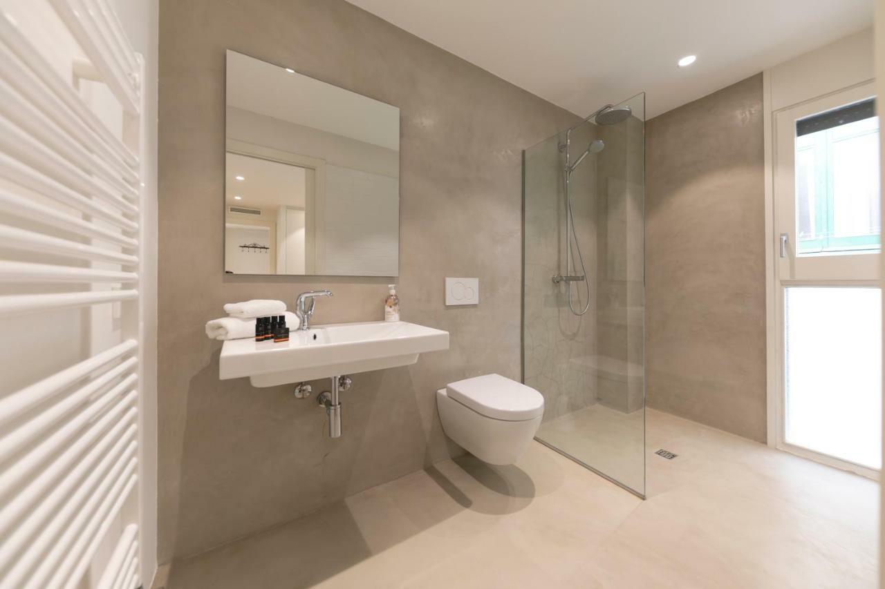 Bravissimo La Rambla Penthouse Apartment ชีโรนา ภายนอก รูปภาพ